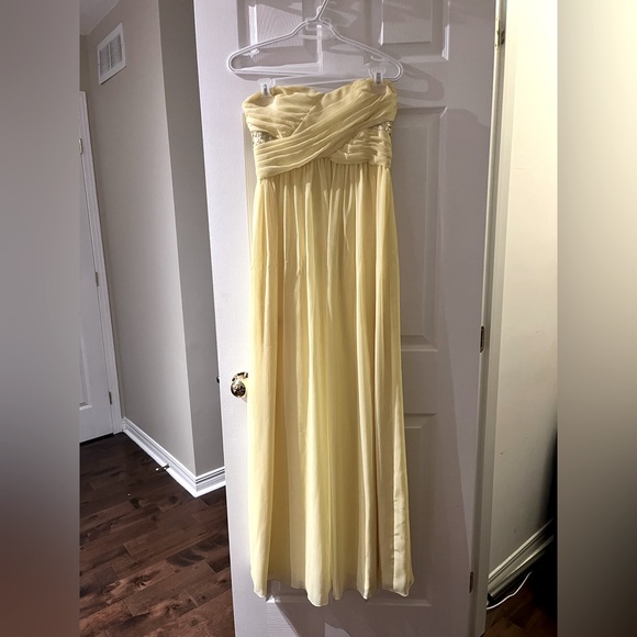 YELLOW PROM DRESS - size 6 - Picture 3 of 8